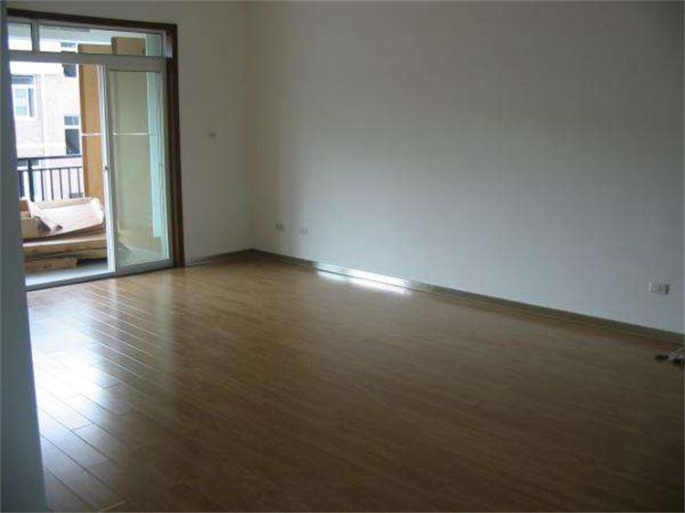 不銹鋼踢腳線(xiàn)裝修效果圖3